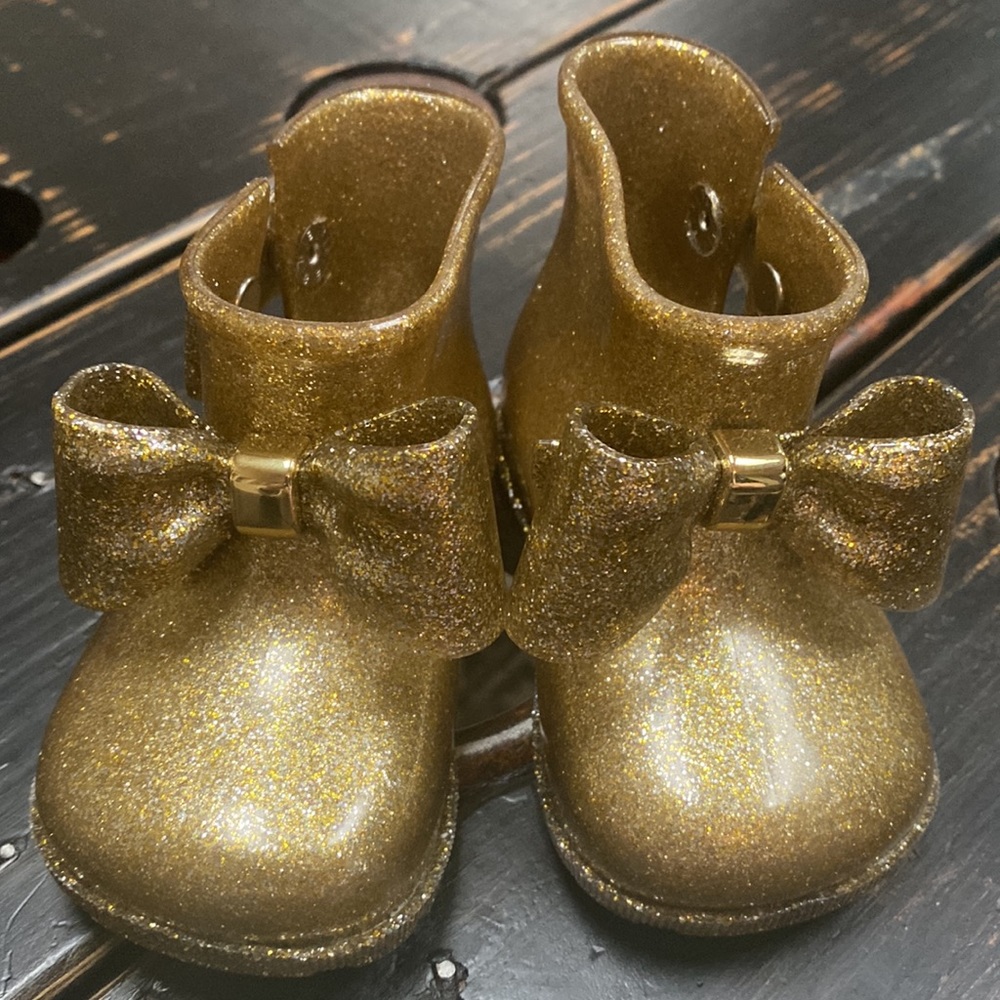 MINI MELISSA Sugar Rain Bow Rain Boots Gold Glitter Bow - Used, Worn Once